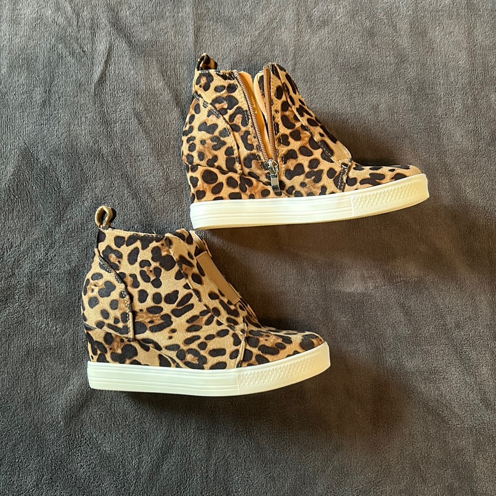 Cute animal print wedged booties